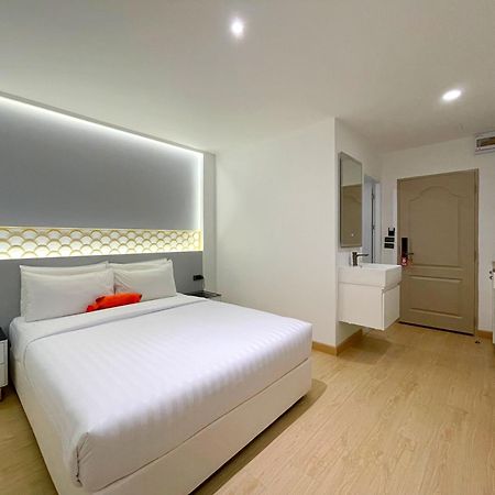 Arawana Express Sukhumvit 22 Aparthotel Bangkok Bagian luar foto