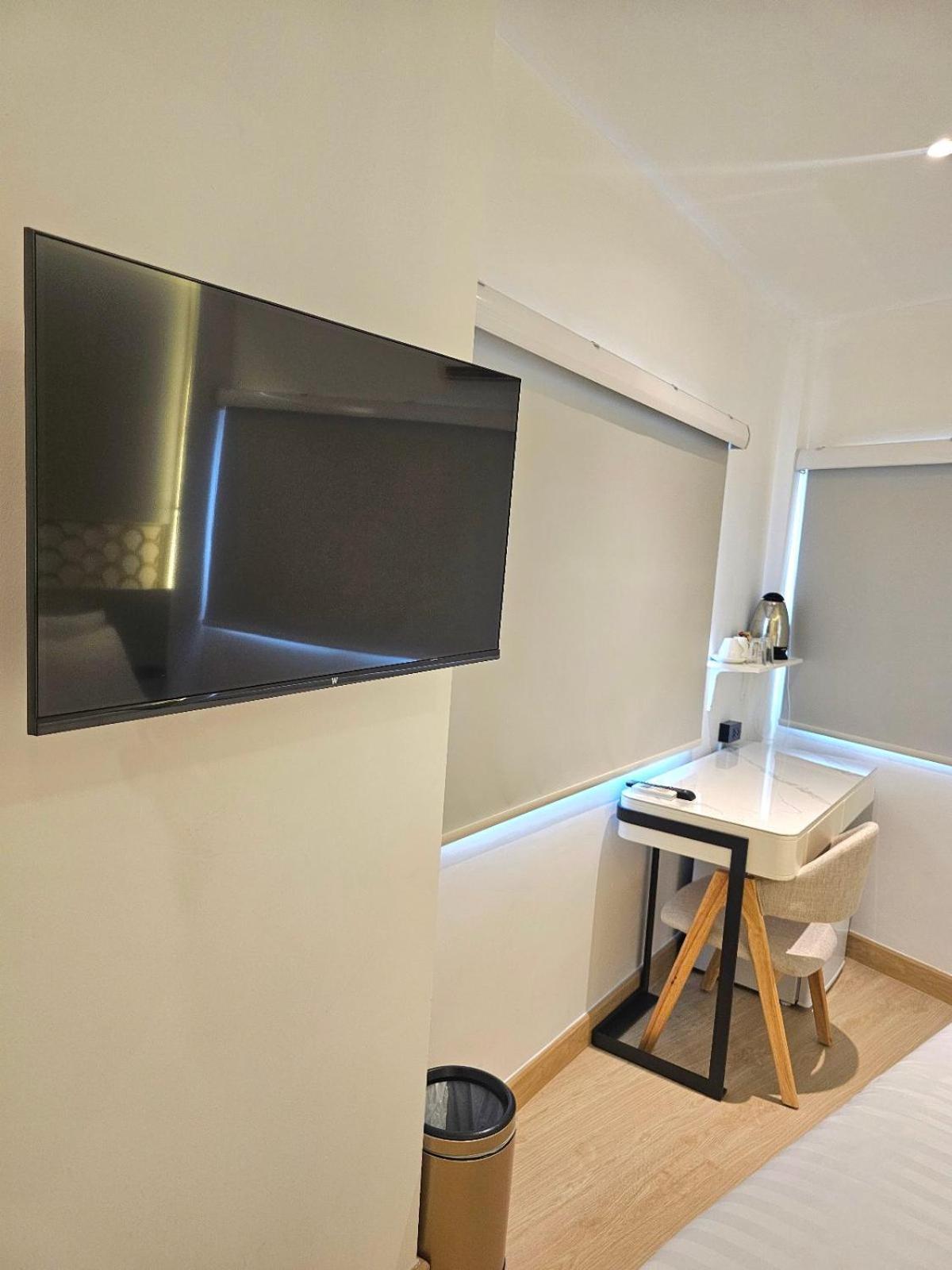 Arawana Express Sukhumvit 22 Aparthotel Bangkok Bagian luar foto