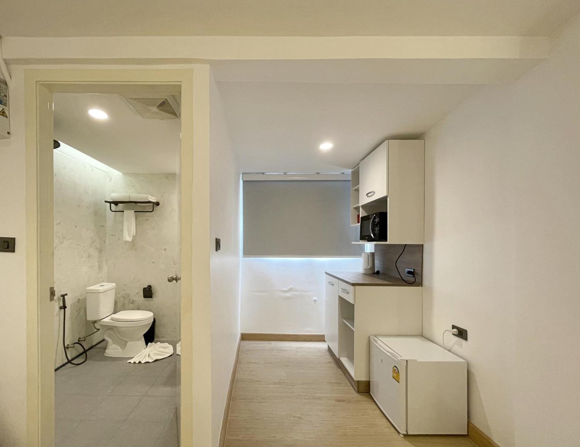 Arawana Express Sukhumvit 22 Aparthotel Bangkok Bagian luar foto