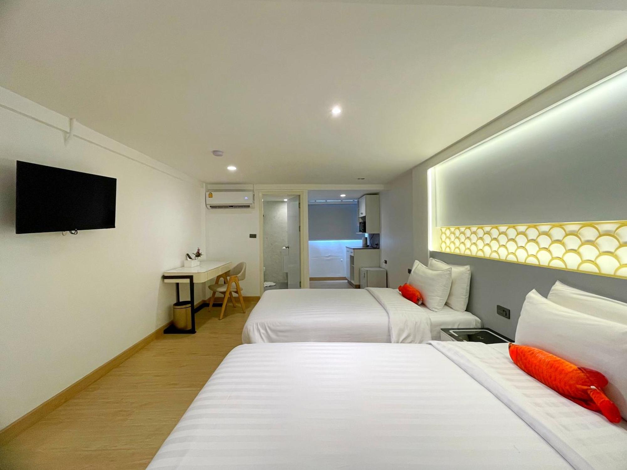 Arawana Express Sukhumvit 22 Aparthotel Bangkok Bagian luar foto